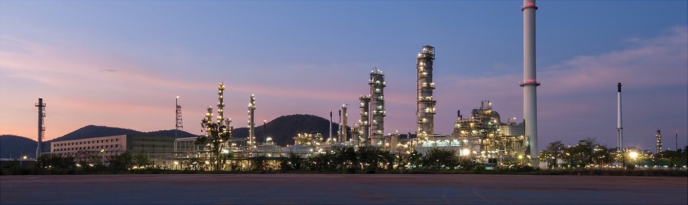 oil gas refinery desert sunset screen xl